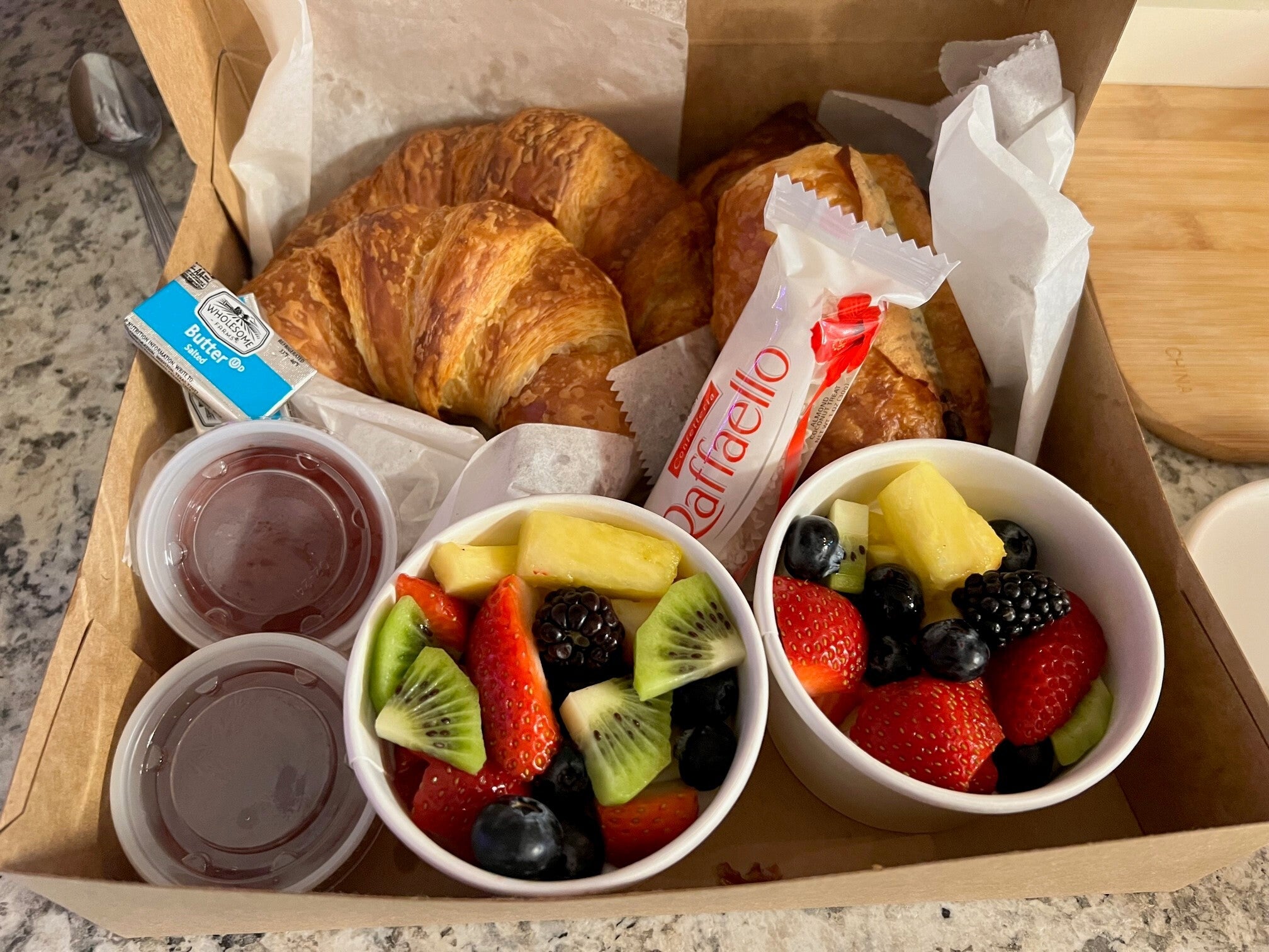 Breakfast-in-Paris-Box to go breakfast | Wild Clover Cafe & Market